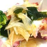 タコと新玉ネギのサラダ