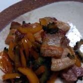 ごはんがすすむ！豚肉とゴーヤのみそ炒め