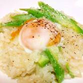 グリーンアスパラと半熟卵のリゾット