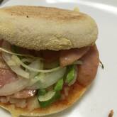 マフィンでピザ