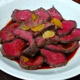 フライパンで失敗しない！簡単ローストビーフ