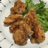 鶏もも肉の唐揚げ