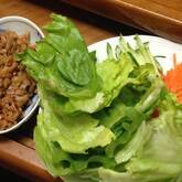 豚納豆炒めレタス包み