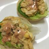 スクランブルエッグのオープンサンド♪～マヨソース添え～