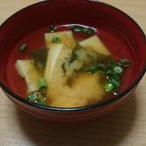 タケノコとワカメのみそ汁