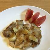 皮パリパリ！ニンニク香る基本のチキンソテー