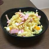 マカロニサラダ