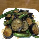 ナスとピーマンのみそマヨ炒め