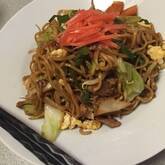 ピーマンがポイント！野菜たっぷりソース焼きそば