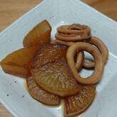 大根とイカの煮物
