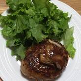 チーズ入りハンバーグ