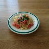 フレッシュトマトとバジルの冷製パスタ