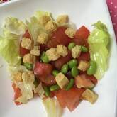 枝豆とトマトの簡単サラダ