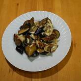 ナスとチーズの炒め物