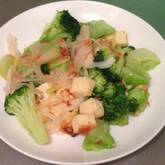 ブロッコリーの塩炒め