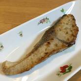 洋食の基本！ふっくらブリのムニエル