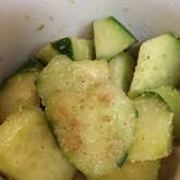 パリパリキュウリ