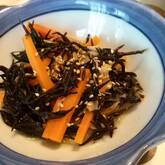 ヒジキとツナの梅干煮