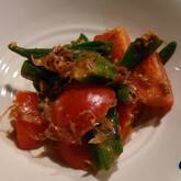 オクラとプチトマトのワサビじょうゆ和え