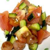 夏野菜を味わう！ズッキーニとベーコンの炒め物