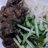 ジャージャーうどん
