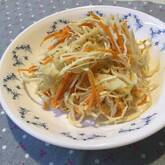 ゆでキャベツとホタテ缶のマヨネーズサラダ