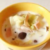 牛乳を大量消費 キャベツたっぷりのスープ