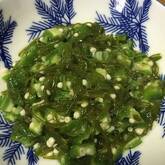 さっぱりヘルシー！オクラとめかぶのネバネバ和え