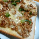 マヨ納豆トースト