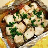 しっとり柔らか！鶏むね肉の甘辛ゴマ風味ホイル焼き