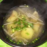 ナスとモヤシの合わせみそ汁