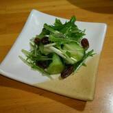 キュウリと水菜のサラダ