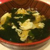 ワカメと卵のお吸い物