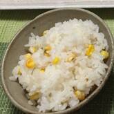 トウモロコシの炊き込みご飯
