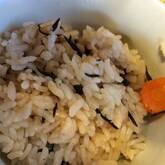 キノコとヒジキの炊き込みご飯