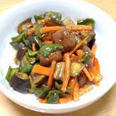 ごはんがすすむ！ナスとピーマンのピリ辛炒め