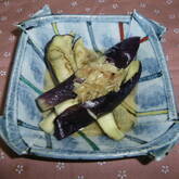 蒸しナスのミョウガソース