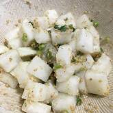 混ぜるだけで一品完成！やみつき大根のナムル