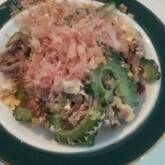 ニンニク香る！豚とゴーヤの卵炒め