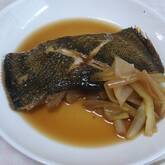 黄金比の煮汁で！カレイの煮付け