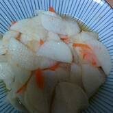 大根のピリ辛漬け