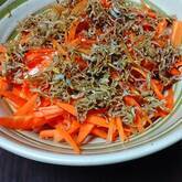 ニンジンの和風サラダ