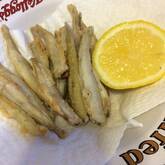 皮までおいしい！イサキの唐揚げ