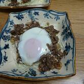 牛肉ソース炒めの卵とじ