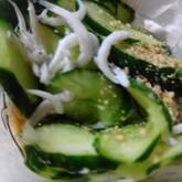 キュウリのゴマ酢