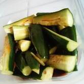 キュウリのラー油和え