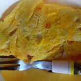 マカロニ入りオムレツ