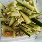 キュウリとジャコの甘酢漬け