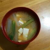 豆腐と残り野菜のみそ汁