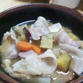 具だくさんの豚汁